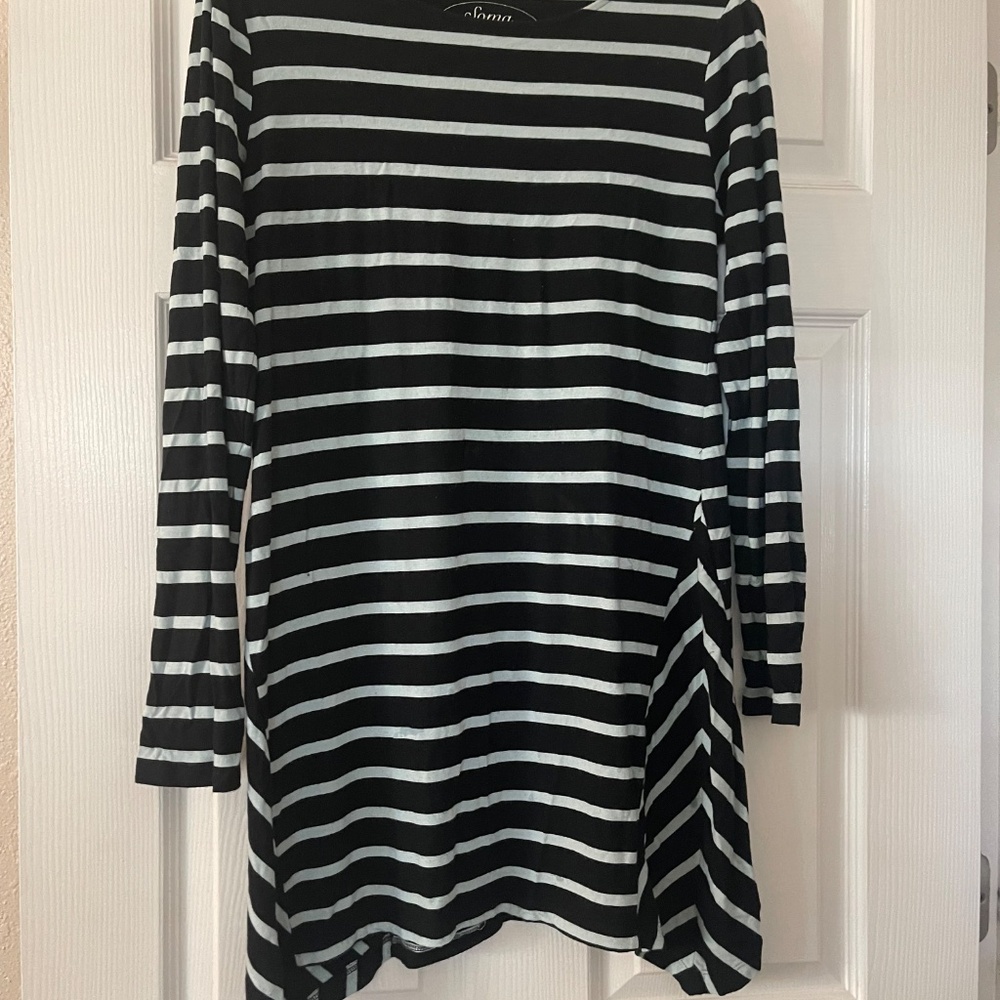 Tunic - Picture 2 of 2